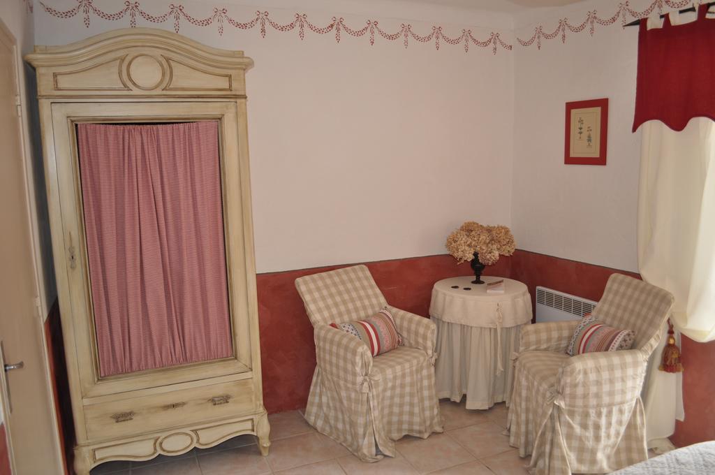 Bed and Breakfast La Ribeyrette Chamborigaud Pokoj fotografie