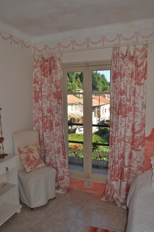 Bed and Breakfast La Ribeyrette Chamborigaud Pokoj fotografie